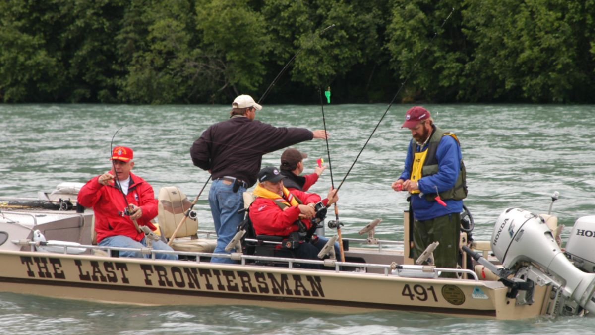 wheelchair accessible fishing spots in alaska