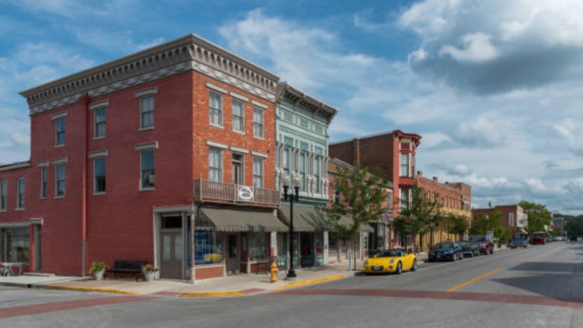 Historic Downtown Hannibal wheelchair activities Missouri